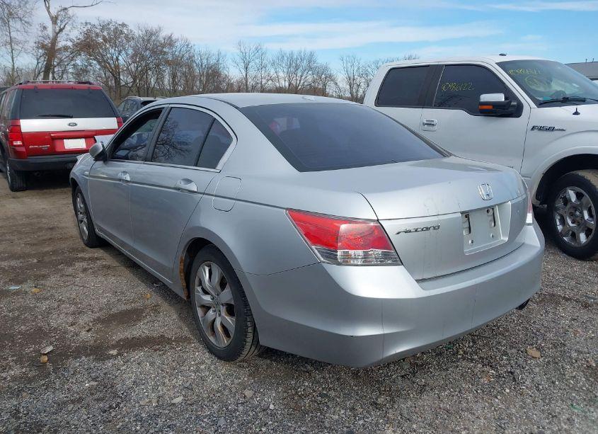 Photo 3 of 2009 Honda Accord 2.4 EX-L (VIN 1HGCP26889A101801)