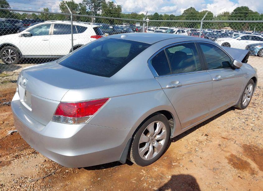 Photo 4 of 2009 Honda Accord 2.4 EX-L (VIN 1HGCP26889A103189)