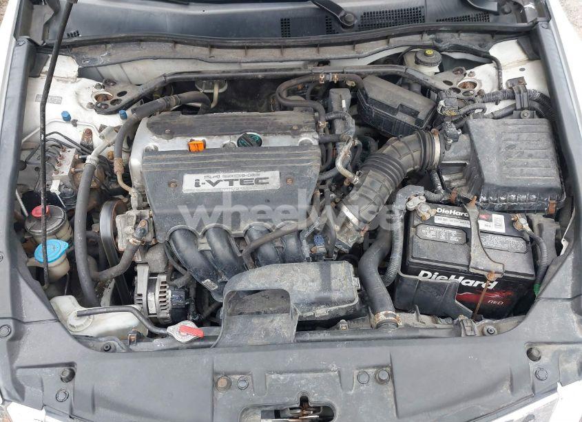 Photo 10 of 2009 Honda Accord 2.4 EX-L (VIN 1HGCP26889A109106)