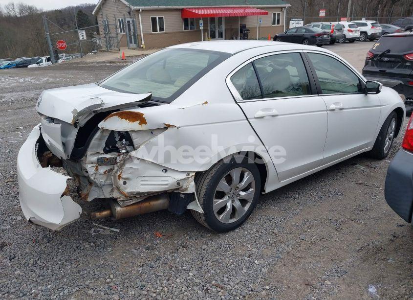 Photo 4 of 2009 Honda Accord 2.4 EX-L (VIN 1HGCP26889A109106)