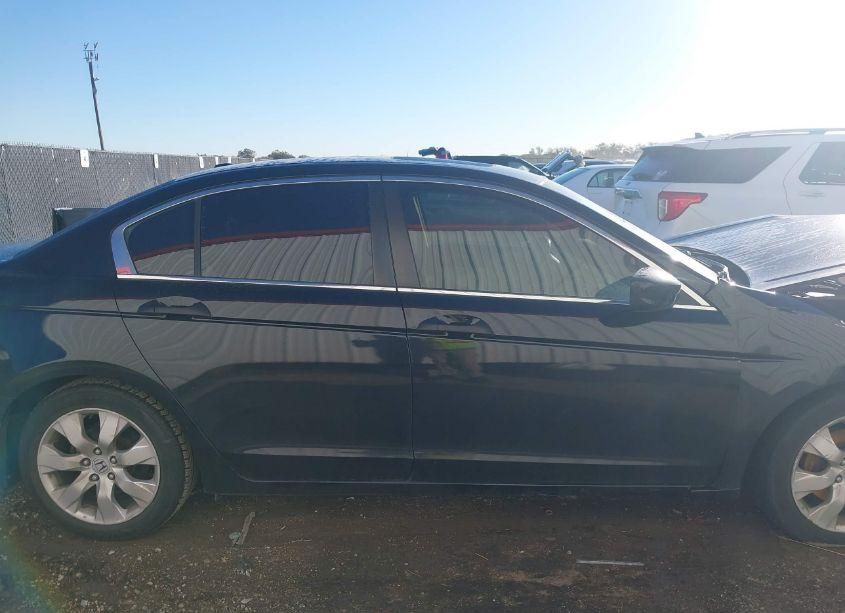 Photo 13 of 2009 Honda Accord 2.4 EX-L (VIN 1HGCP26889A126262)