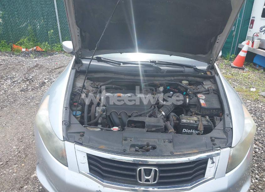 Photo 10 of 2009 Honda Accord 2.4 EX-L (VIN 1HGCP26889A137441)