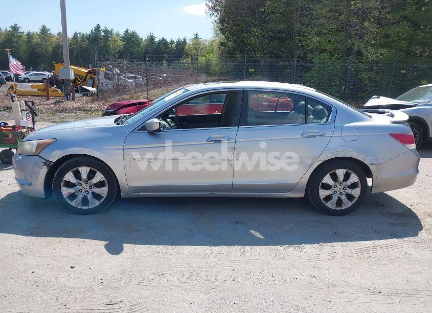 Photo 12 of 2008 Honda Accord 2.4 EX-L (VIN 1HGCP26898A063316)