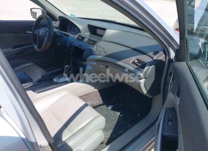 Photo 5 of 2008 Honda Accord 2.4 EX-L (VIN 1HGCP26898A063316)