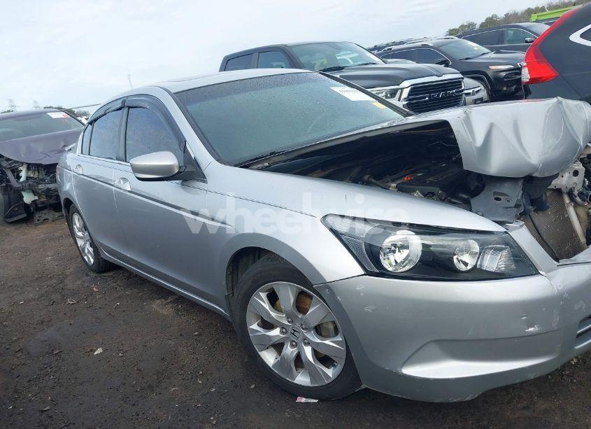 Photo 13 of 2008 Honda Accord 2.4 EX-L (VIN 1HGCP26898A081105)