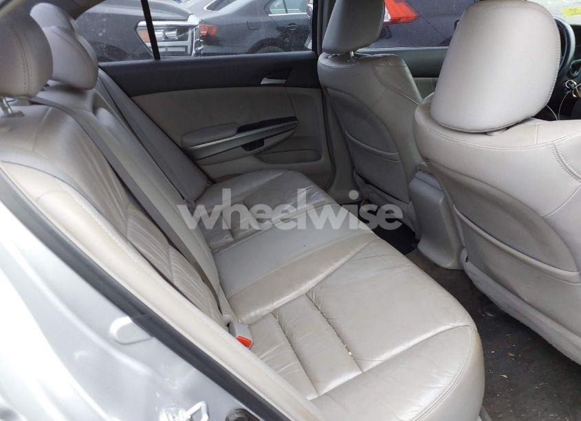 Photo 8 of 2008 Honda Accord 2.4 EX-L (VIN 1HGCP26898A081105)