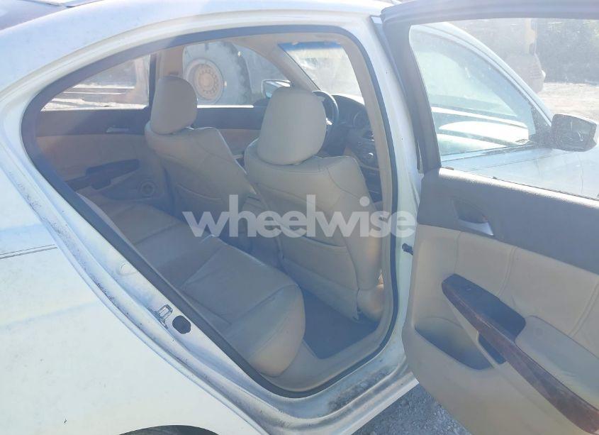 Photo 8 of 2008 Honda Accord 2.4 EX-L (VIN 1HGCP26898A150701)