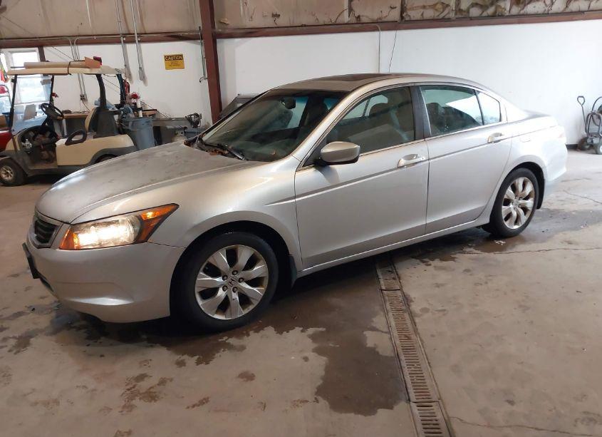 Photo 2 of 2008 Honda Accord 2.4 EX-L (VIN 1HGCP26898A158300)