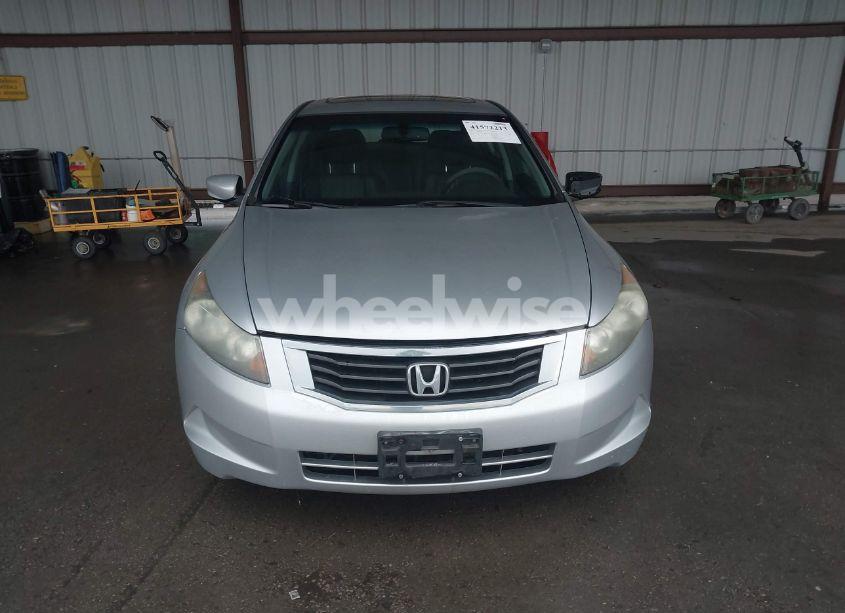 Photo 12 of 2009 Honda Accord 2.4 EX-L (VIN 1HGCP26899A029023)