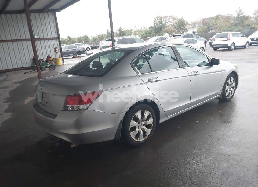 Photo 4 of 2009 Honda Accord 2.4 EX-L (VIN 1HGCP26899A029023)