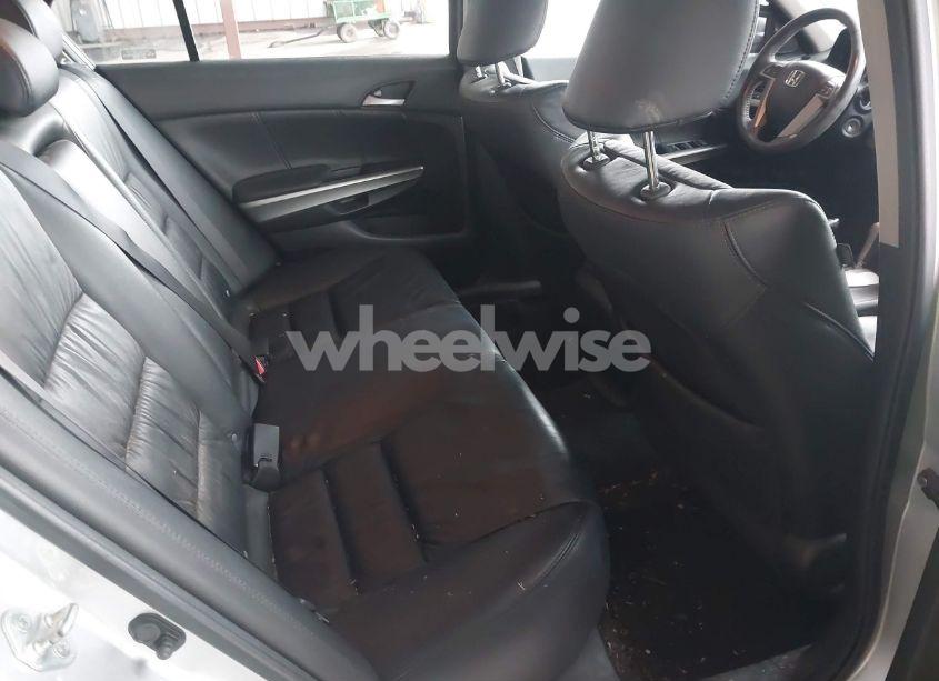 Photo 8 of 2009 Honda Accord 2.4 EX-L (VIN 1HGCP26899A029023)