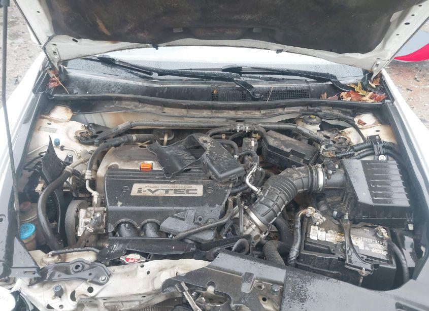 Photo 10 of 2009 Honda Accord 2.4 EX-L (VIN 1HGCP26899A065956)