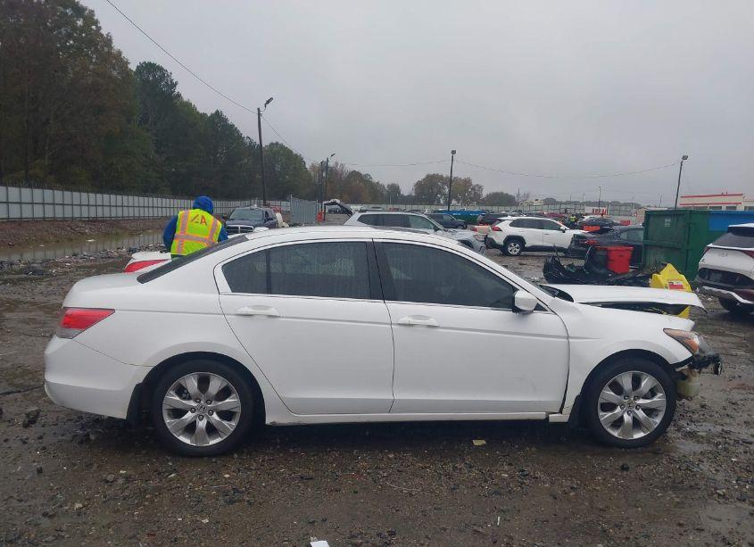 Photo 14 of 2009 Honda Accord 2.4 EX-L (VIN 1HGCP26899A065956)