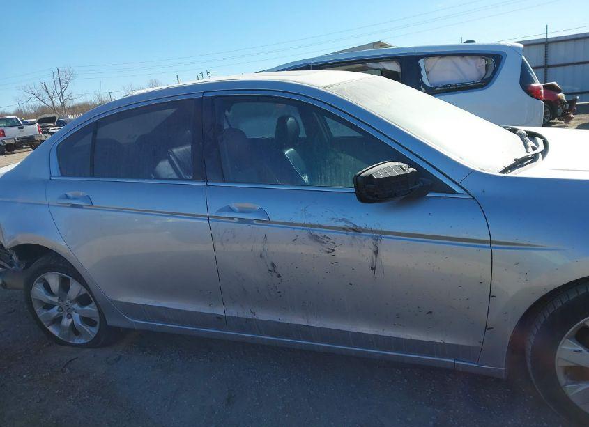 Photo 13 of 2009 Honda Accord 2.4 EX-L (VIN 1HGCP26899A072745)