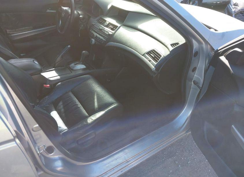 Photo 5 of 2009 Honda Accord 2.4 EX-L (VIN 1HGCP26899A072745)