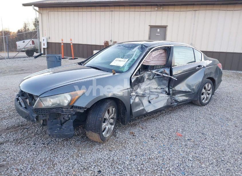 Photo 2 of 2009 Honda Accord 2.4 EX-L (VIN 1HGCP26899A079260)