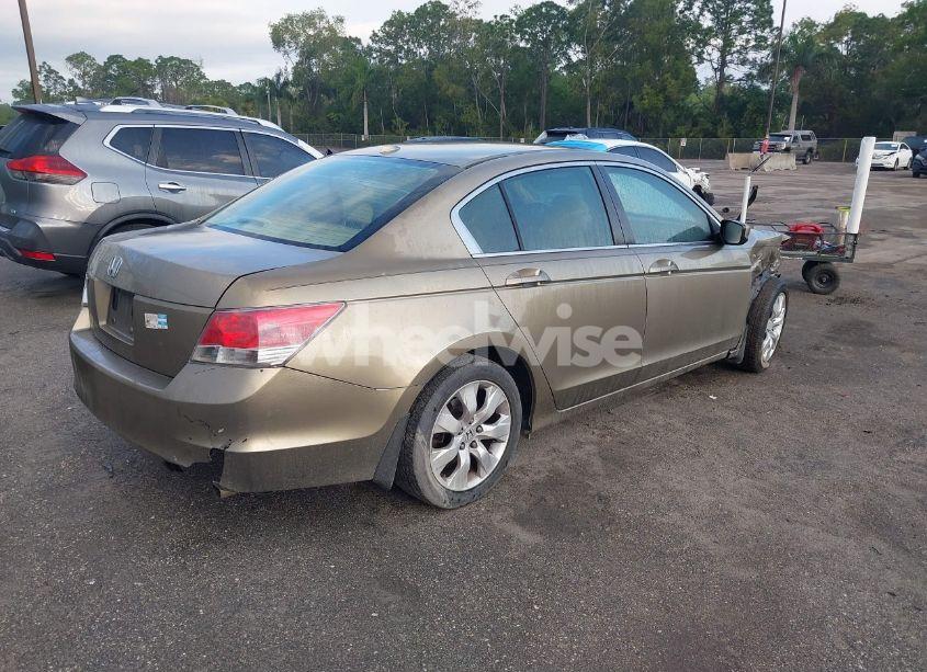 Photo 4 of 2009 Honda Accord 2.4 EX-L (VIN 1HGCP26899A107882)