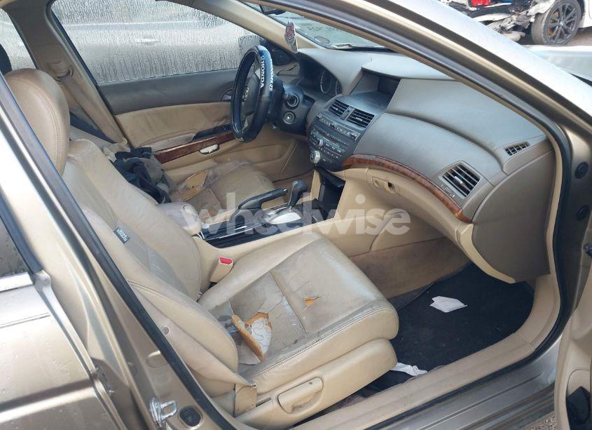 Photo 5 of 2009 Honda Accord 2.4 EX-L (VIN 1HGCP26899A107882)