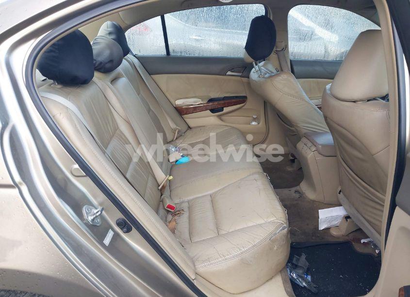 Photo 8 of 2009 Honda Accord 2.4 EX-L (VIN 1HGCP26899A107882)