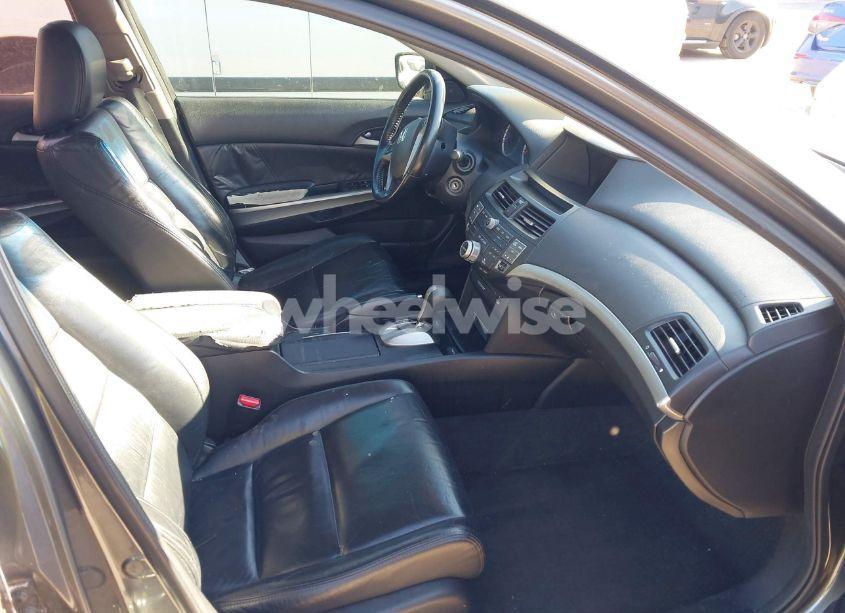 Photo 5 of 2009 Honda Accord 2.4 EX-L (VIN 1HGCP26899A125895)