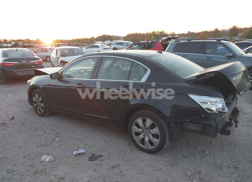 Photo 3 of 2009 Honda Accord 2.4 EX-L (VIN 1HGCP26899A134483)