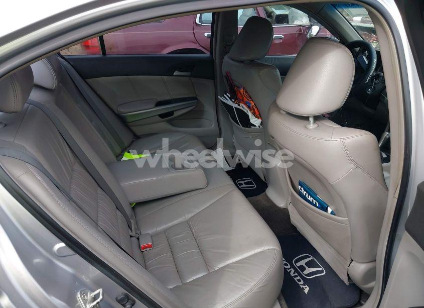 Photo 8 of 2008 Honda Accord 2.4 EX-L (VIN 1HGCP268X8A014612)