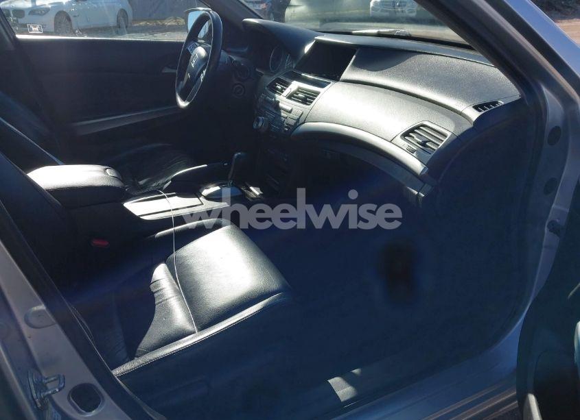 Photo 5 of 2008 Honda Accord 2.4 EX-L (VIN 1HGCP268X8A029692)