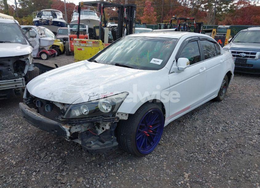 Photo 2 of 2008 Honda Accord 2.4 EX-L (VIN 1HGCP268X8A048825)