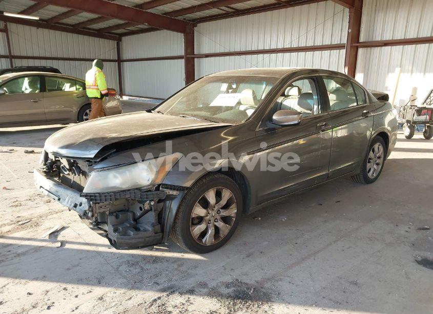 Photo 2 of 2008 Honda Accord 2.4 EX-L (VIN 1HGCP268X8A115858)