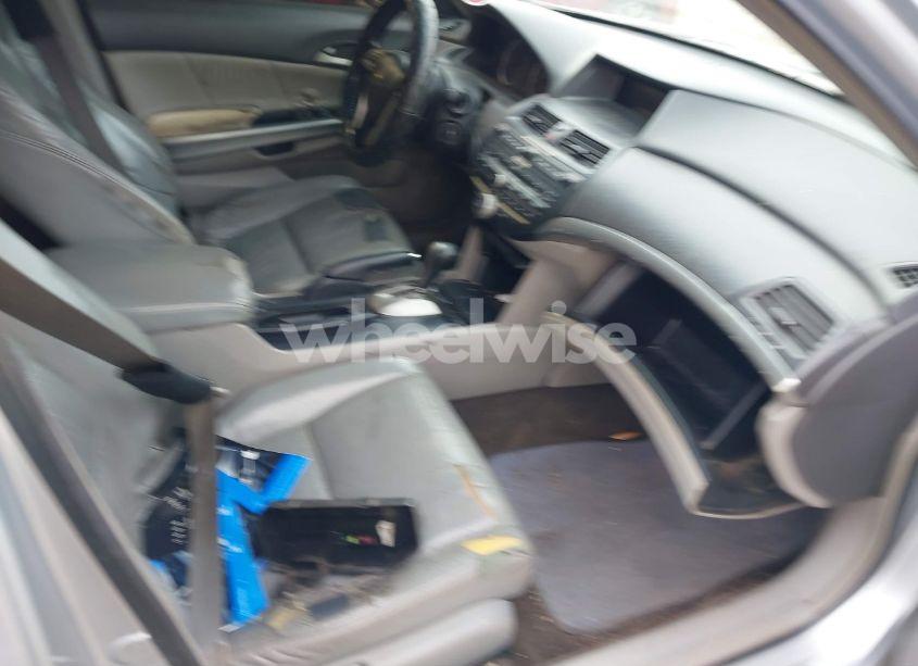 Photo 5 of 2008 Honda Accord 2.4 EX-L (VIN 1HGCP268X8A123491)