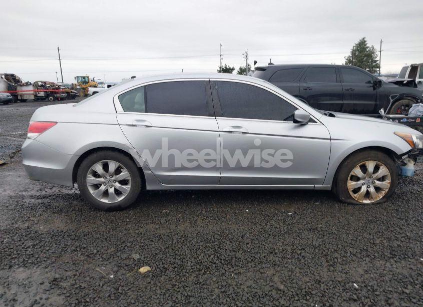 Photo 14 of 2008 Honda Accord 2.4 EX-L (VIN 1HGCP268X8A123538)