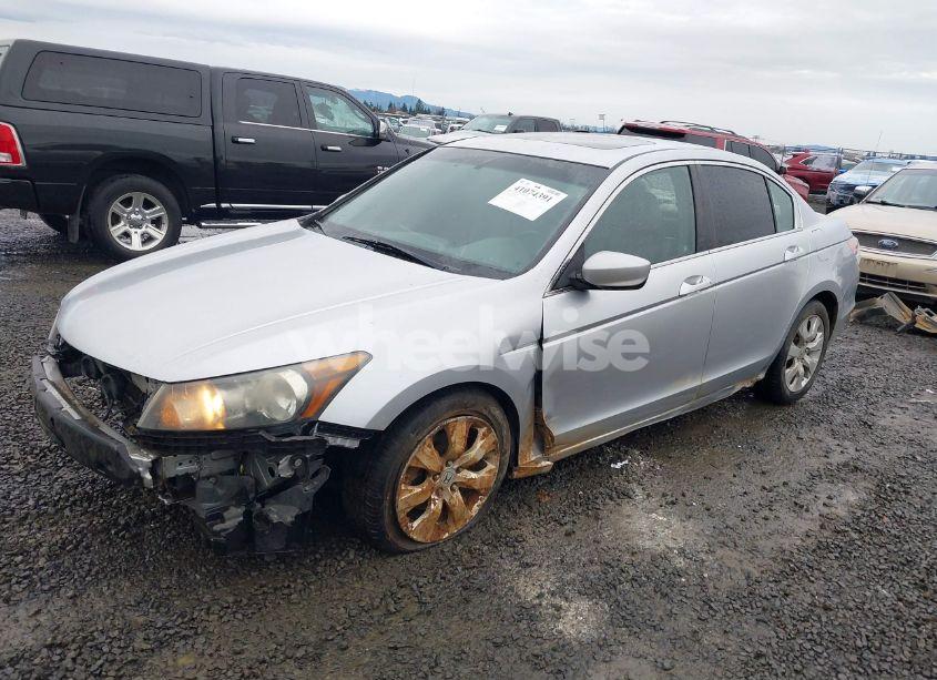 Photo 2 of 2008 Honda Accord 2.4 EX-L (VIN 1HGCP268X8A123538)