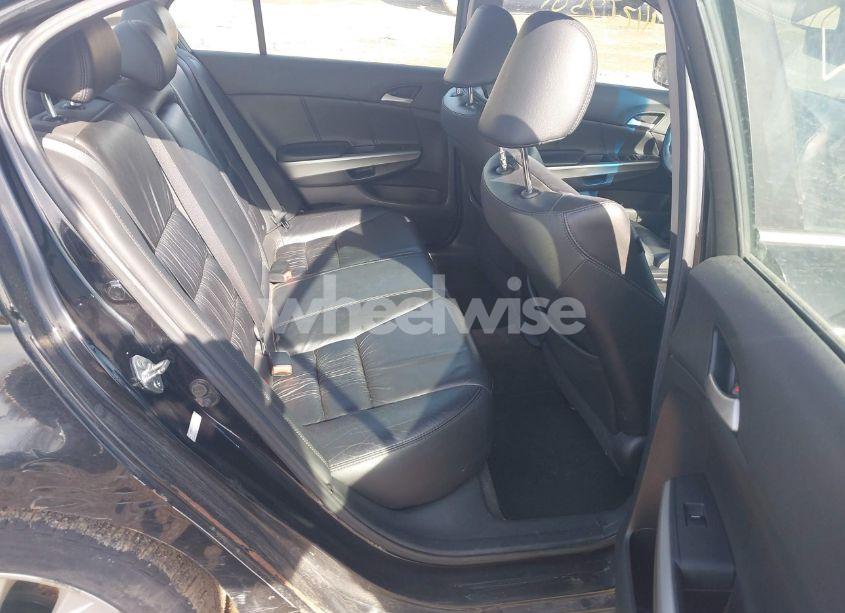 Photo 8 of 2008 Honda Accord 2.4 EX-L (VIN 1HGCP268X8A150061)