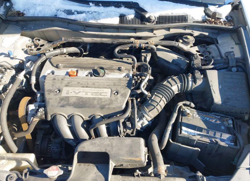 Photo 10 of 2009 Honda Accord 2.4 EX-L (VIN 1HGCP268X9A004695)