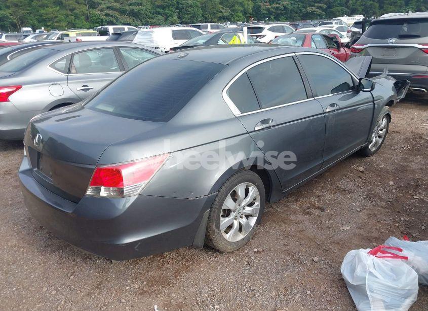 Photo 4 of 2009 Honda Accord 2.4 EX-L (VIN 1HGCP268X9A013381)