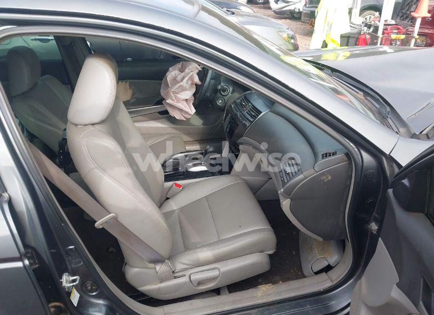 Photo 5 of 2009 Honda Accord 2.4 EX-L (VIN 1HGCP268X9A013381)