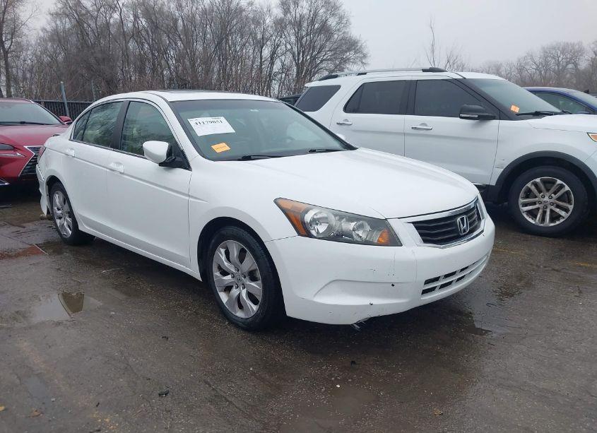 2009 Honda Accord 2.4 EX-L (VIN 1HGCP268X9A040483) main photo