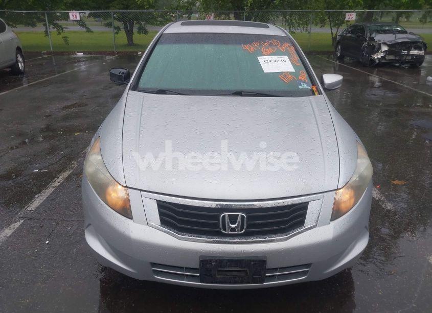 Photo 11 of 2009 Honda Accord 2.4 EX-L (VIN 1HGCP268X9A082474)