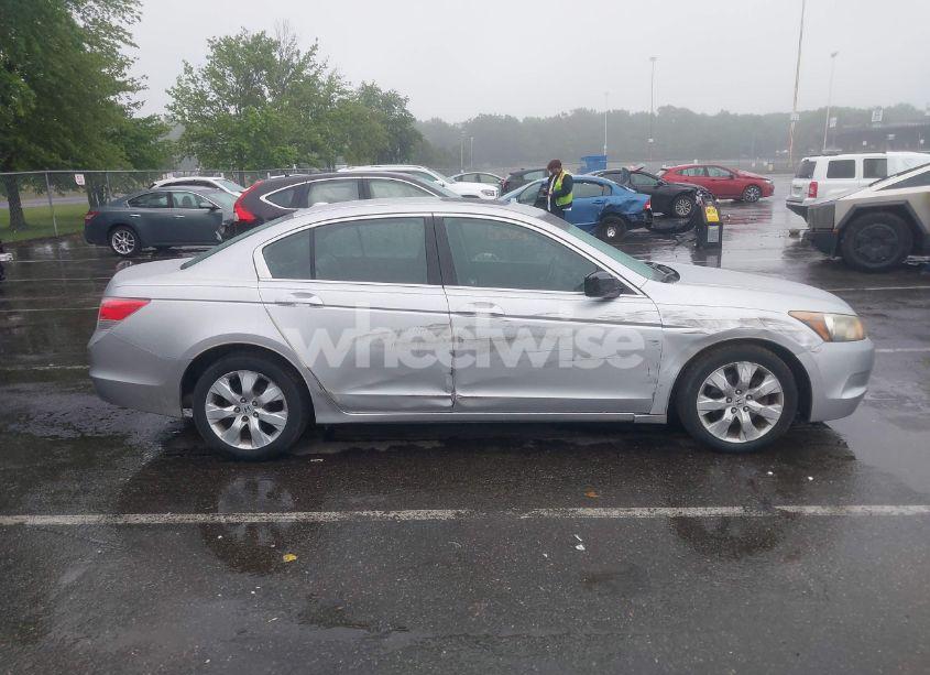 Photo 12 of 2009 Honda Accord 2.4 EX-L (VIN 1HGCP268X9A082474)