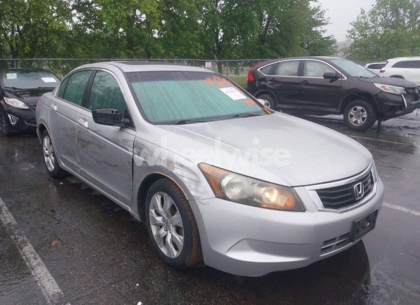 Photo 6 of 2009 Honda Accord 2.4 EX-L (VIN 1HGCP268X9A082474)