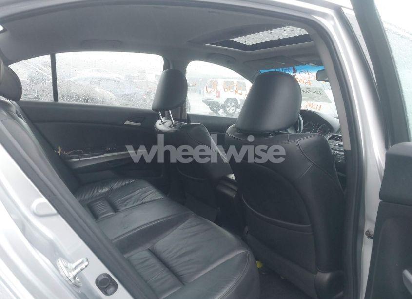 Photo 8 of 2009 Honda Accord 2.4 EX-L (VIN 1HGCP268X9A082474)