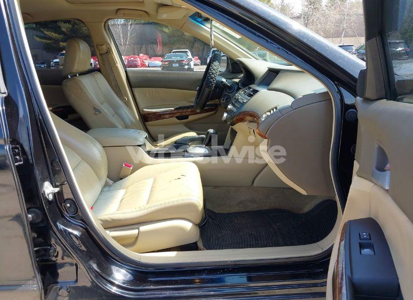 Photo 5 of 2009 Honda Accord 2.4 EX-L (VIN 1HGCP268X9A095466)