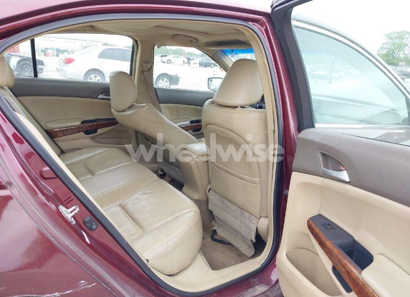 Photo 8 of 2009 Honda Accord 2.4 EX-L (VIN 1HGCP268X9A106398)