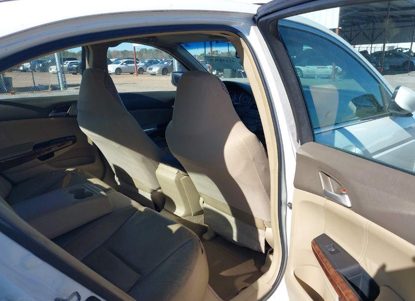 Photo 8 of 2009 Honda Accord 2.4 EX-L (VIN 1HGCP268X9A121595)