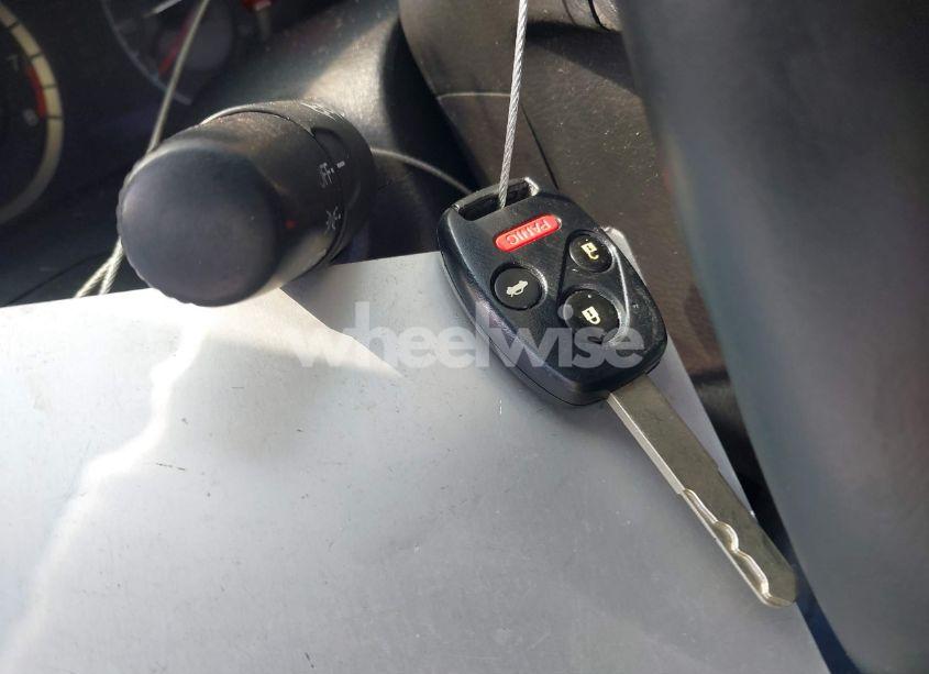 Photo 11 of 2009 Honda Accord 2.4 EX-L (VIN 1HGCP268X9A131432)