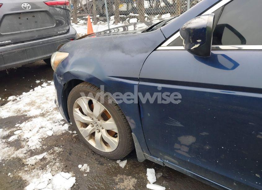 Photo 16 of 2009 Honda Accord 2.4 EX-L (VIN 1HGCP268X9A803960)