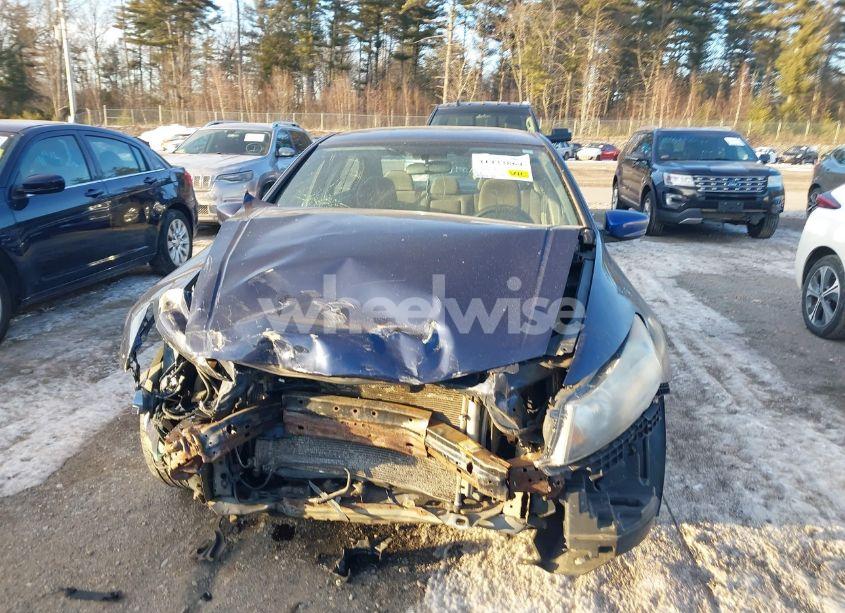 Photo 12 of 2010 Honda Accord 2.4 LX (VIN 1HGCP2E32AA016754)