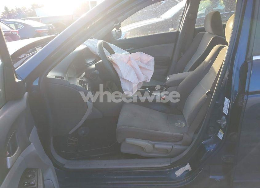 Photo 5 of 2010 Honda Accord 2.4 LX (VIN 1HGCP2E32AA016754)