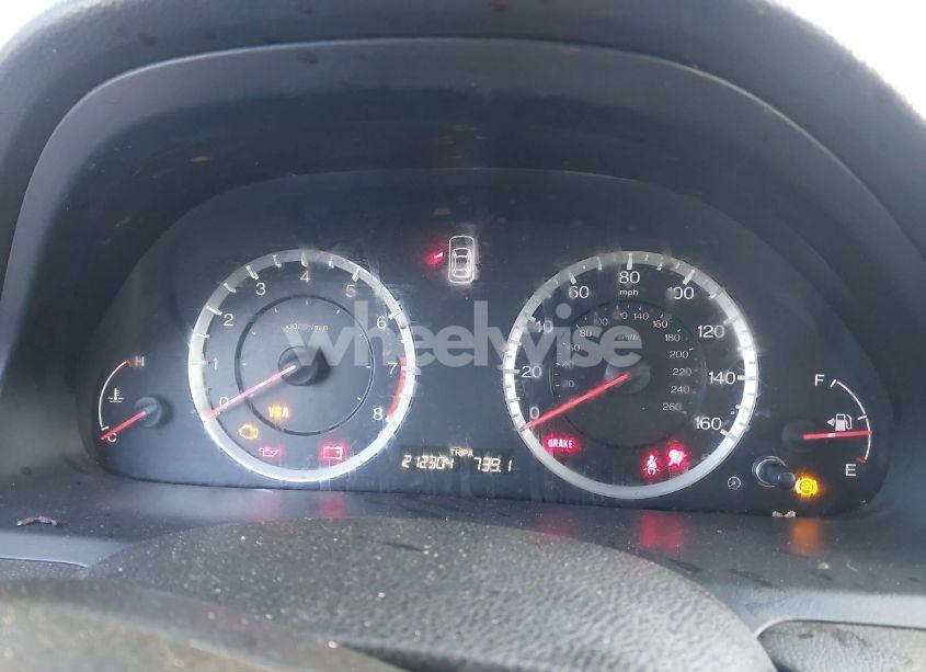 Photo 7 of 2010 Honda Accord 2.4 LX (VIN 1HGCP2E32AA016754)