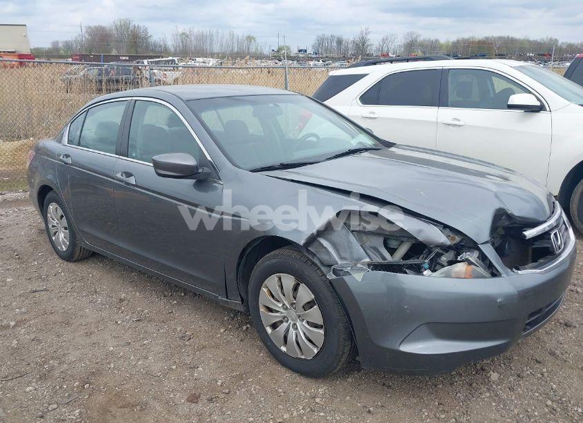 2010 Honda Accord 2.4 LX (VIN 1HGCP2E33AA082116) main photo